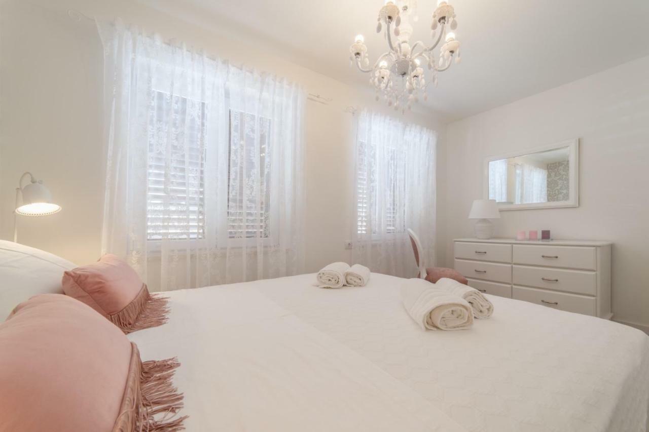 Mary Ann Apartment 2 Кавтат Екстериор снимка