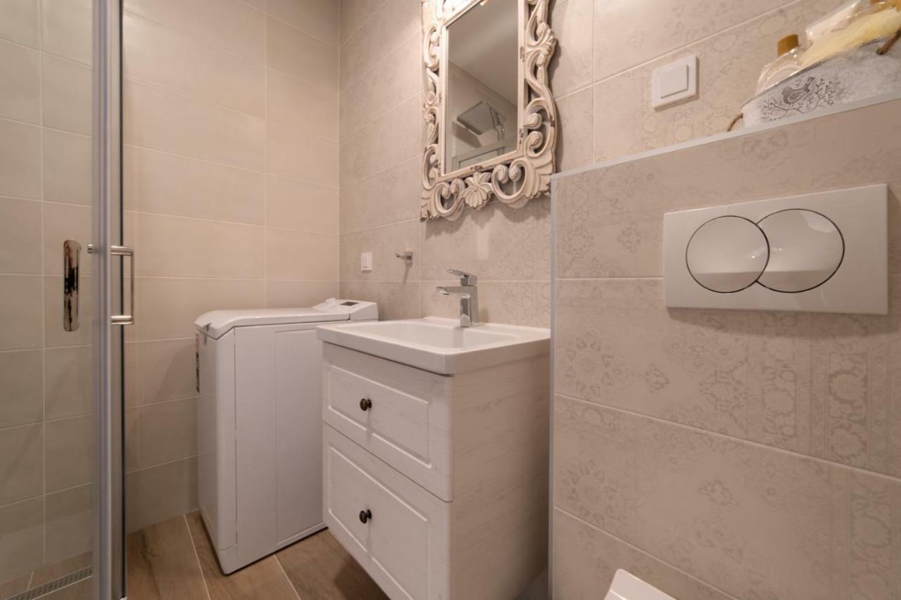 Mary Ann Apartment 2 Кавтат Екстериор снимка